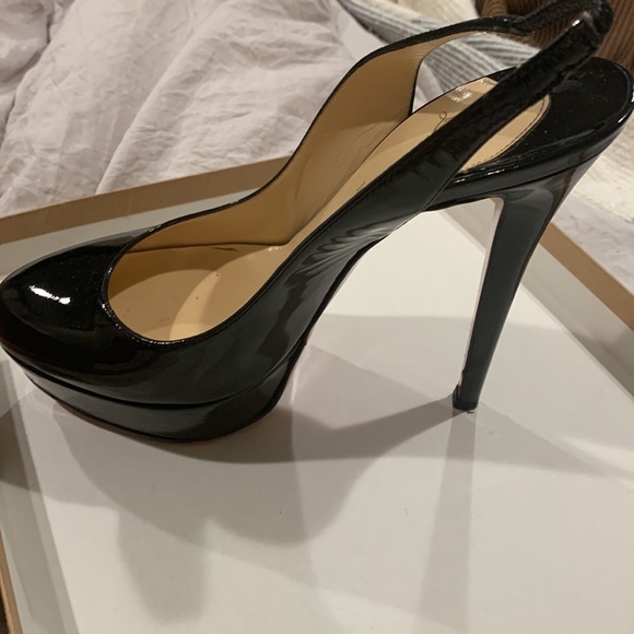 Selling the Bianca sling 140mm black patent sling back. Size 39. - Picture 6 of 6